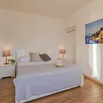 Stunning View 公寓 瓦伦纳