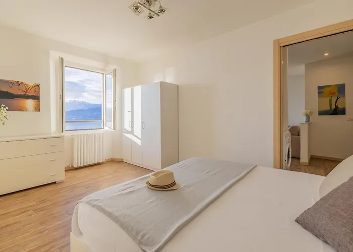Stunning View Apartman *